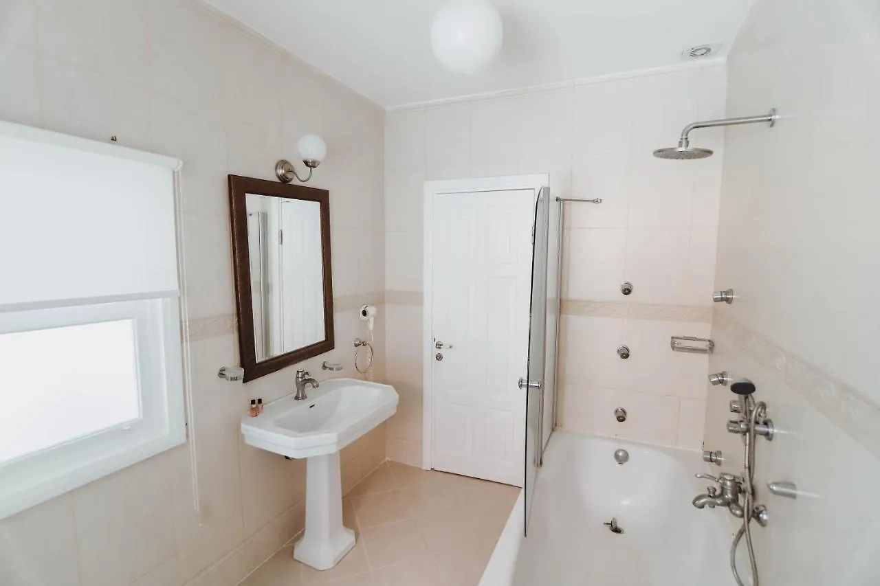 Tashmahal Hotel Çeşme 3*,